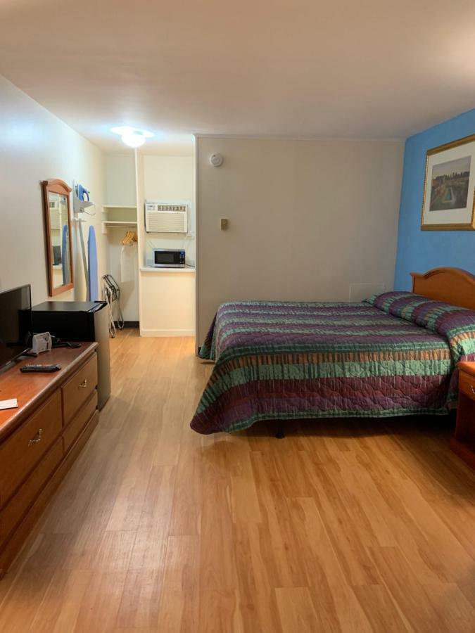 Travelodge By Wyndham Strasburg/Lancaster Amish Country Стая снимка