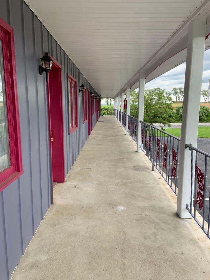 Travelodge By Wyndham Strasburg/Lancaster Amish Country Екстериор снимка